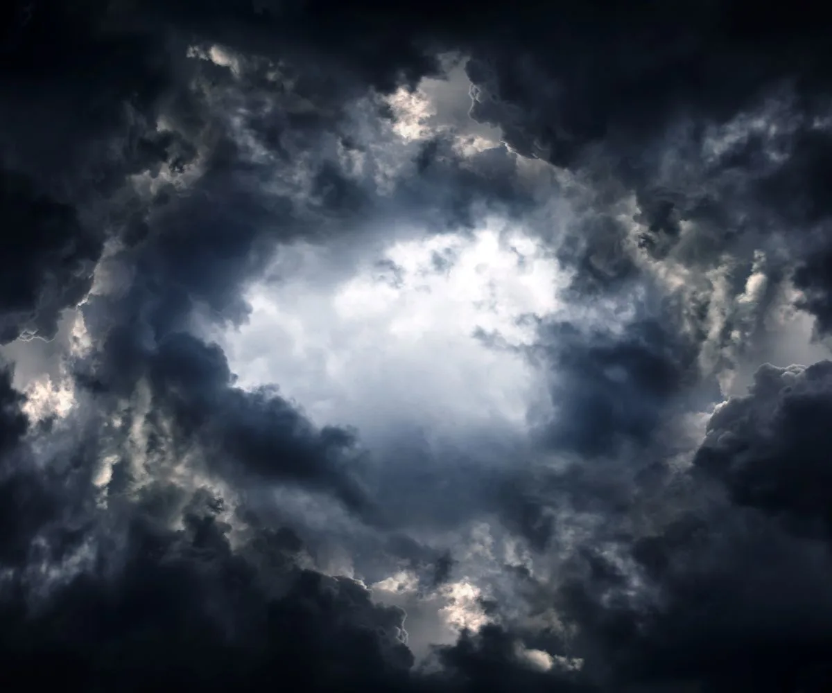dark cloud meaning